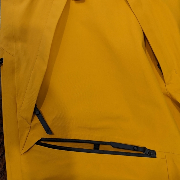 Peak Performance Snow Pant Shell - Picture 7 of 12